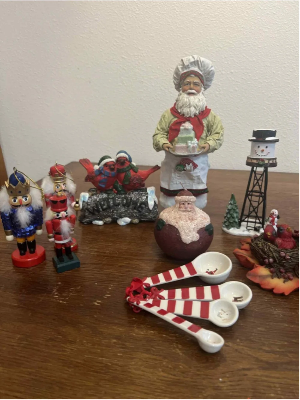 Holiday Décor Lot Chef Santa Figurine Nutcrackers Cardinals Frosty Christmas